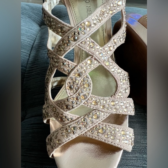 Rose Gold Antonio Melani Sparkly 4” Heels, Worn Once, Size 8.5 - Picture 3 of 6